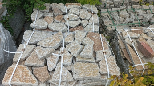 Плитняк гранитный галтованный купить в Владимирской области