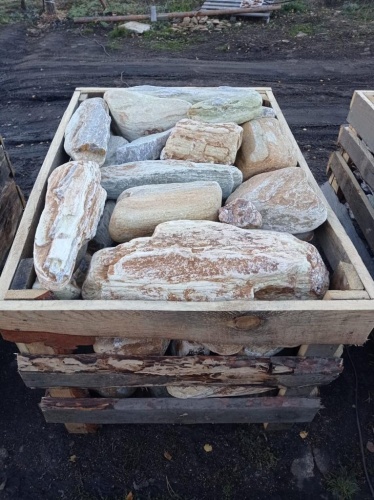 Златолит жёлтый, жёлто-зелёный глыбки и валуны для ланшафтного дизайна купить в Владимирской области