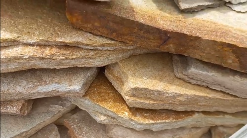 Плитняк златолит жёлтый золотистый для отмостки купить в Владимирской области