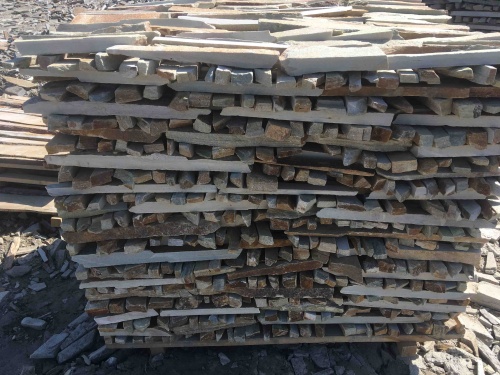 Горбушка златолит золотистый для облицовки купить в Владимирской области