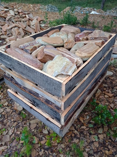 Златолит жёлтый, жёлто-зелёный глыбки и валуны для ланшафтного дизайна купить в Владимирской области