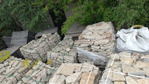 Гранитный плитняк галтованный для парковки купить в Владимирской области