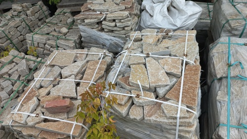 Гранитный плитняк галтованный для парковки купить в Владимирской области