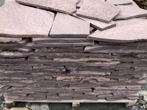 Плитняк лемезит бордовый для облицовки цоколя 20-25 мм  купить в Владимирской области