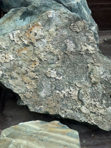 Ландшафтные глыбы зелёные 200-500 килограмм купить в Владимирской области